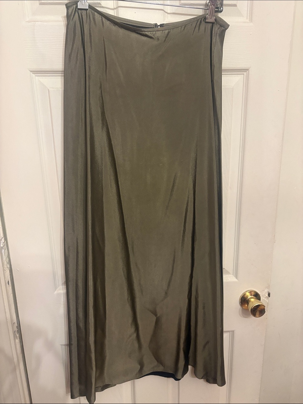 Scott McClintock Olive Satin A-Line Midi Skirt with matching shawl